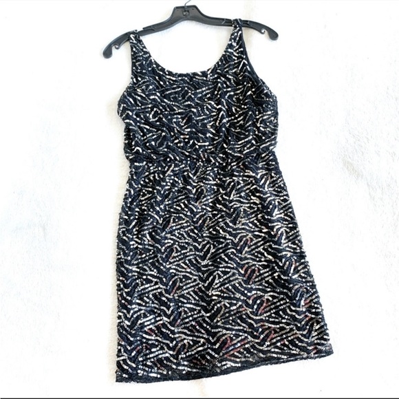 NWT Alice & Olivia Sparkling Sequins Embroidered Tank Dress Black 4
